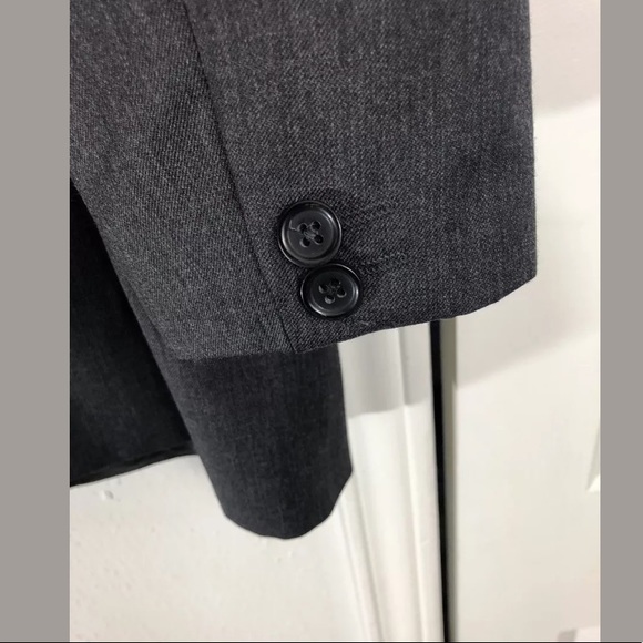 BANANA REPUBLIC 2 BTN Blazer 100% Wool Dark Gray.